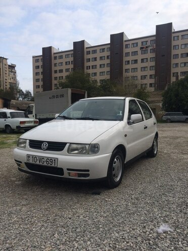 Volkswagen Polo 1998, 249,576 km - 1.6 l - Bakı