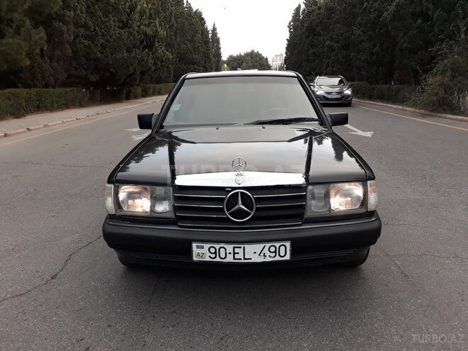 Mercedes 190 1991, 220,000 km - 1.8 l - Sumqayıt