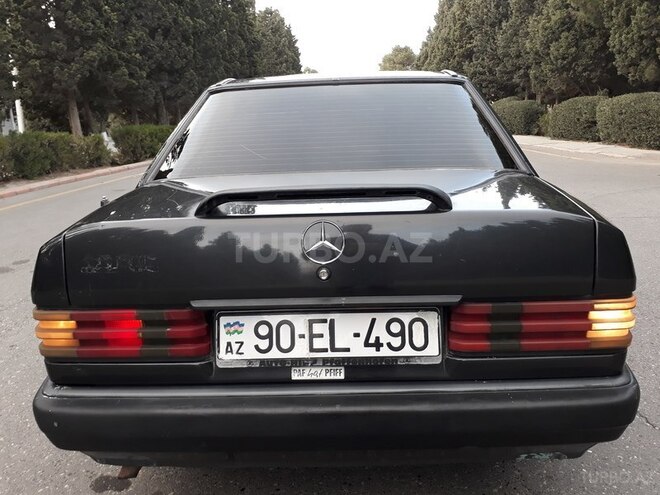 Mercedes 190 1991, 220,000 km - 1.8 l - Sumqayıt