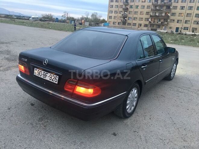 Mercedes E 240 1998, 288,738 km - 2.4 l - Bakı