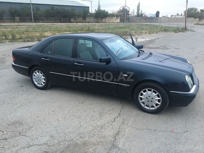 Mercedes E 240 1998, 288,738 km - 2.4 l - Bakı