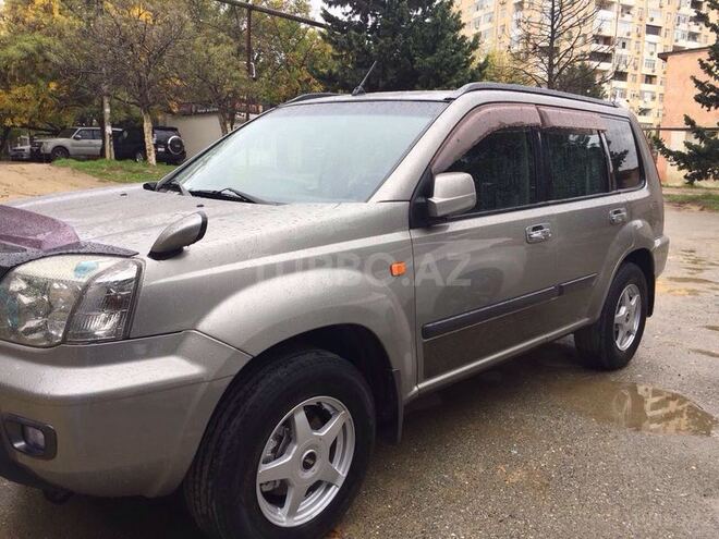 Nissan X-Trail 2002, 220,000 km - 2.0 л - Bakı
