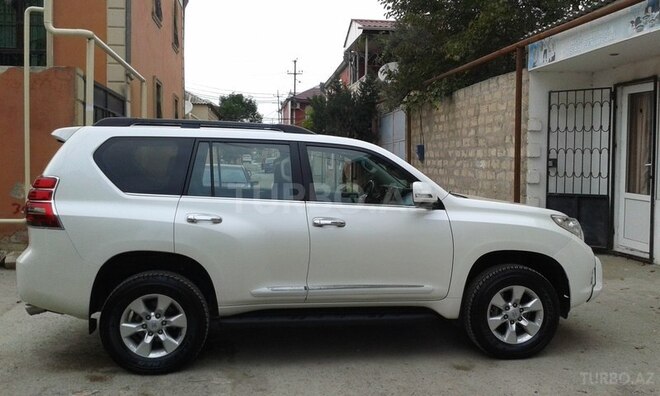 Toyota Land Cruiser 2010, 77,013 km - 2.7 l - Bakı