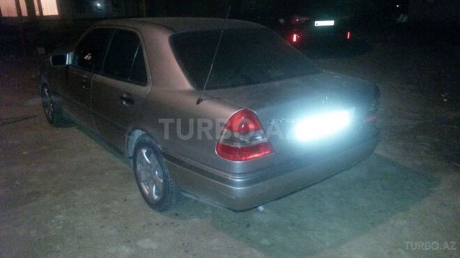 Mercedes C 180 1997, 235,400 km - 1.8 l - Bakı
