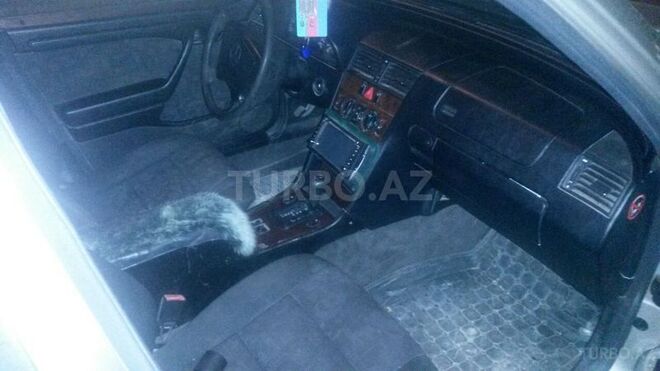 Mercedes C 180 1997, 235,400 km - 1.8 l - Bakı