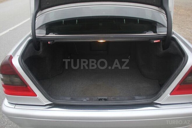 Mercedes C 230 2000, 186,000 km - 2.3 l - Bakı