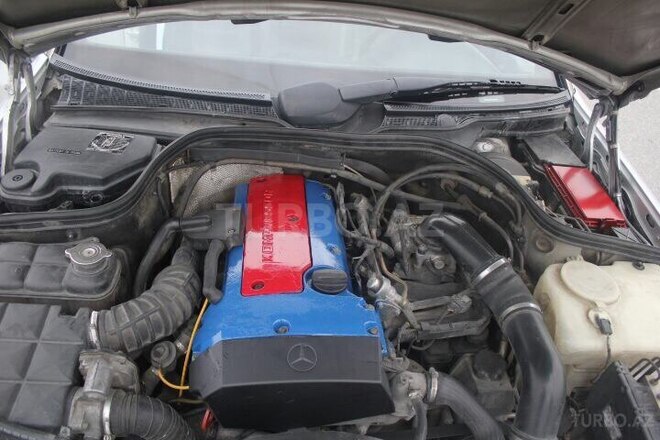 Mercedes C 230 2000, 186,000 km - 2.3 l - Bakı