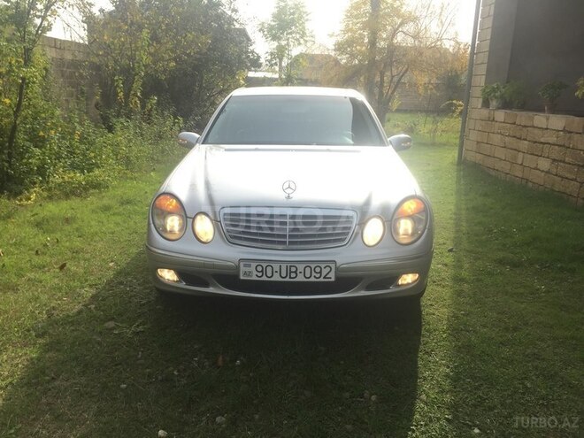 Mercedes E 220 2002, 265,000 km - 2.2 l - Masallı