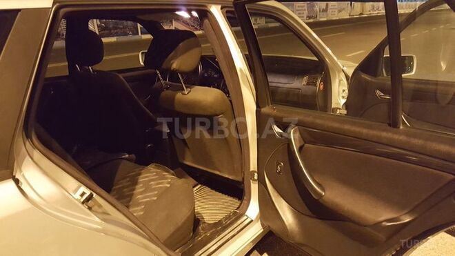 Mercedes C 220 2000, 405,000 km - 2.2 l - Sumqayıt