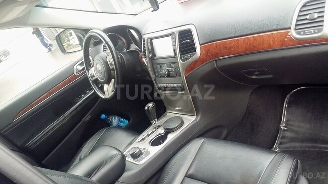 Jeep Grand Cherokee 2012, 174,000 km - 3.6 л - Bakı