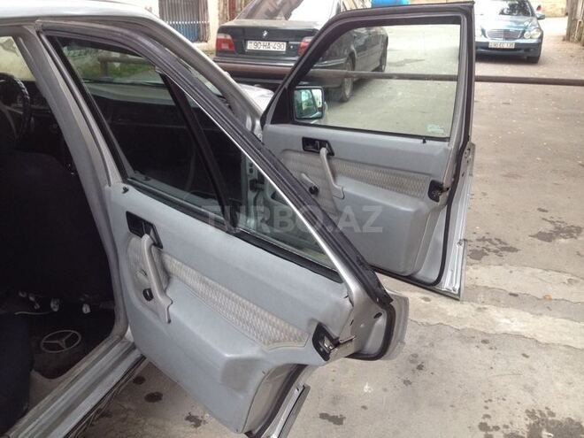 Mercedes 190 1990, 390,000 km - 0.2 л - Bakı