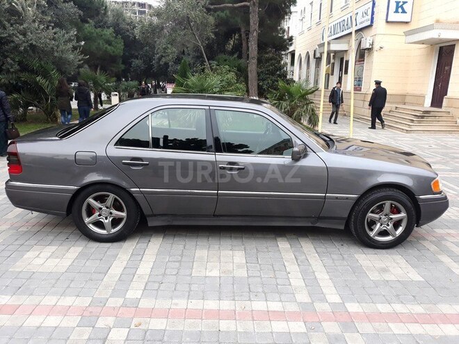 Mercedes C 200 1995, 34,000 km - 2.0 l - Sumqayıt