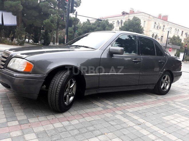 Mercedes C 200 1995, 34,000 km - 2.0 l - Sumqayıt