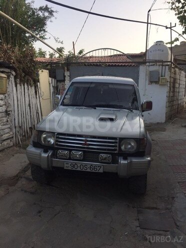 Mitsubishi Pajero 1994, 350,000 km - 2.8 l - Bakı