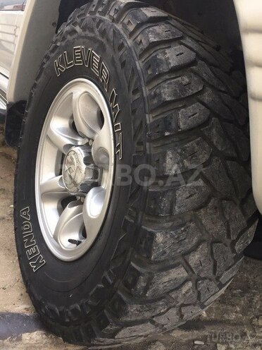 Mitsubishi Pajero 1994, 350,000 km - 2.8 l - Bakı