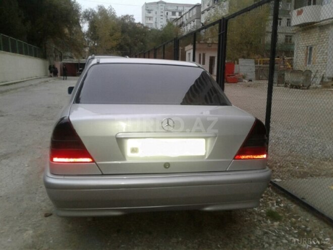 Mercedes C 180 1999, 270,000 km - 1.8 l - Bakı