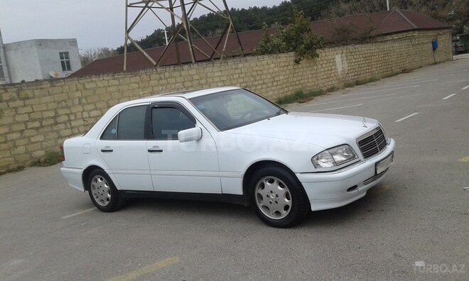Mercedes C 230 1997, 223,000 km - 2.3 l - Sumqayıt