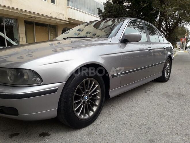BMW 528 1996, 220,000 km - 2.8 l - Sumqayıt