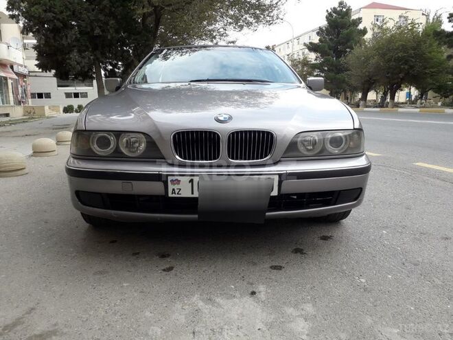 BMW 528 1996, 220,000 km - 2.8 l - Sumqayıt