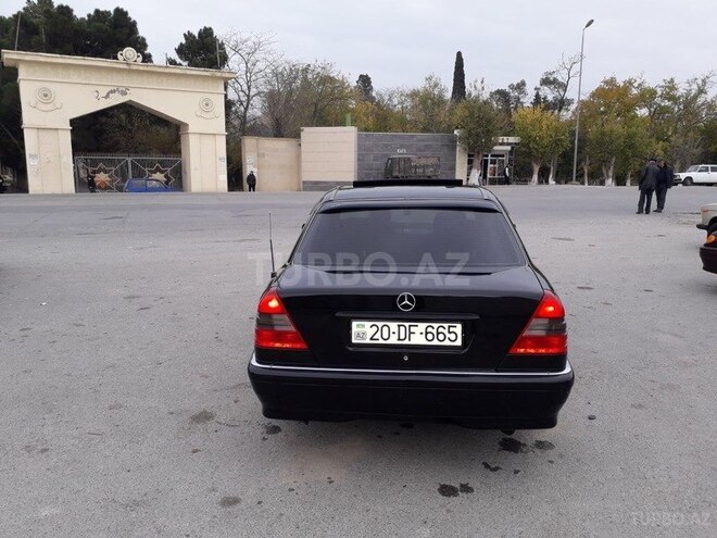 Mercedes C 180 1996, 228,000 km - 1.8 л - Sumqayıt