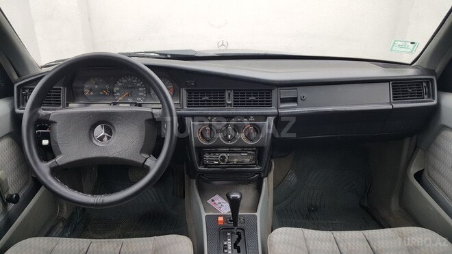Mercedes 190 1990, 272,350 km - 2.0 l - Bakı