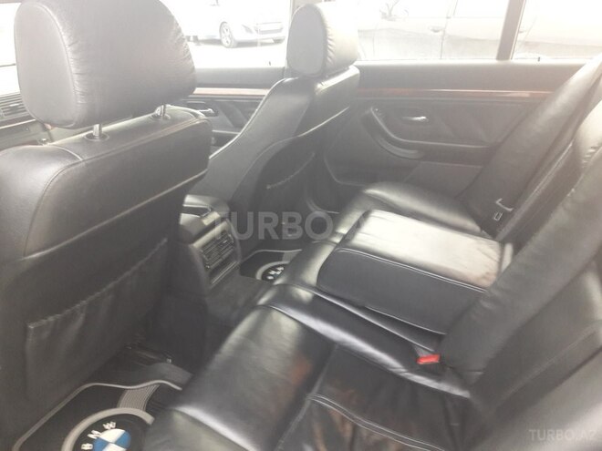 BMW 525 2001, 250,000 km - 2.5 l - Bakı