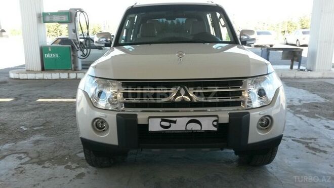 Mitsubishi Pajero 2008, 108,000 km - 3.0 л - Gəncə
