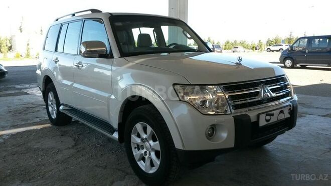 Mitsubishi Pajero 2008, 108,000 km - 3.0 л - Gəncə