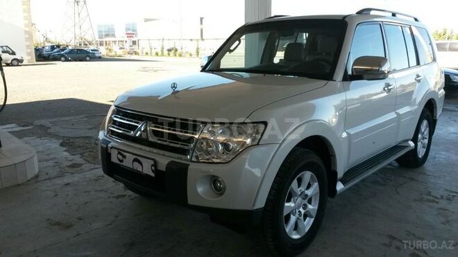Mitsubishi Pajero 2008, 108,000 km - 3.0 л - Gəncə