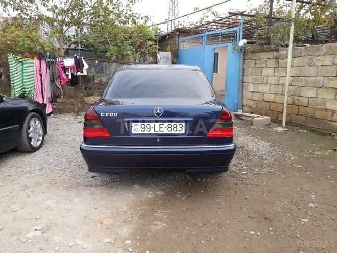 Mercedes C 200 2000, 166,235 km - 2.0 л - Xırdalan