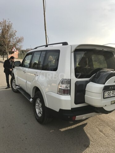 Mitsubishi Pajero 2008, 300,000 km - 3.0 l - Gəncə