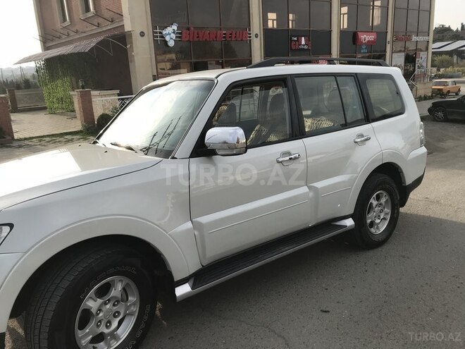 Mitsubishi Pajero 2008, 300,000 km - 3.0 l - Gəncə
