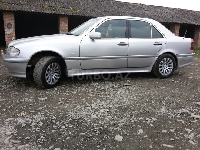 Mercedes C 180 1994, 300,000 km - 1.8 l - Balakən