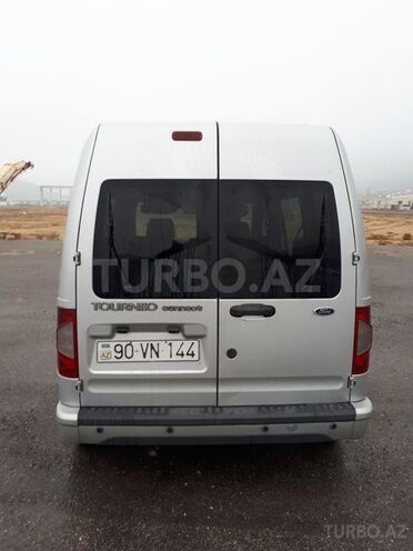 Ford Tourneo Connect 2010, 270,000 km - 1.7 л - Bakı