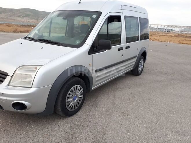 Ford Tourneo Connect 2010, 270,000 km - 1.7 л - Bakı