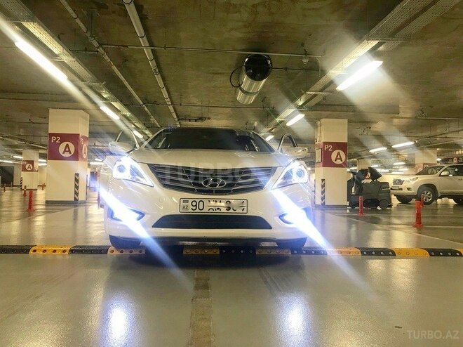 Hyundai Grandeur 2012, 68,000 km - 2.4 л - Bakı