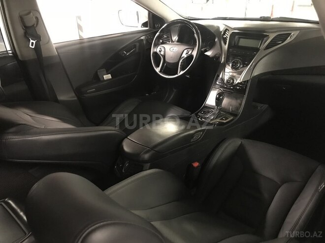 Hyundai Grandeur 2012, 68,000 km - 2.4 л - Bakı
