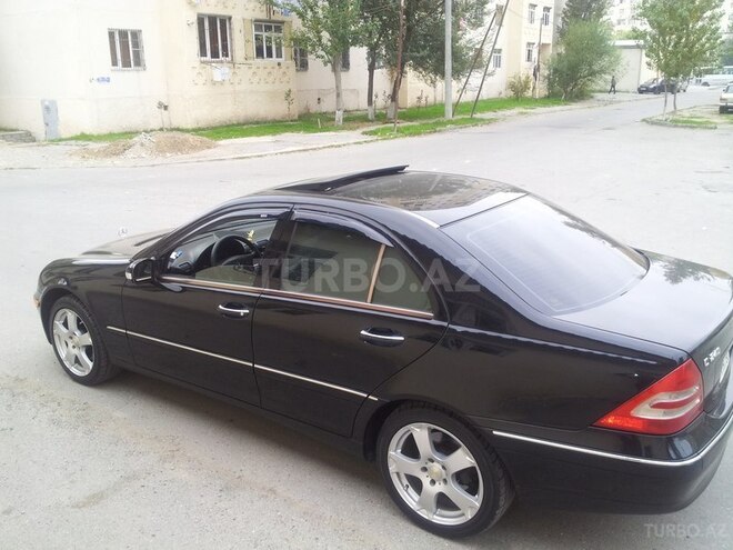 Mercedes C 240 2003, 238,461 km - 2.6 l - Bakı