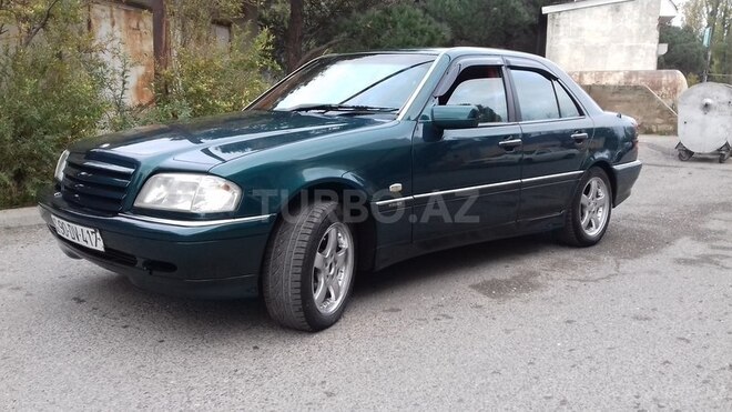Mercedes C 180 1995, 380,000 km - 1.8 l - Bakı