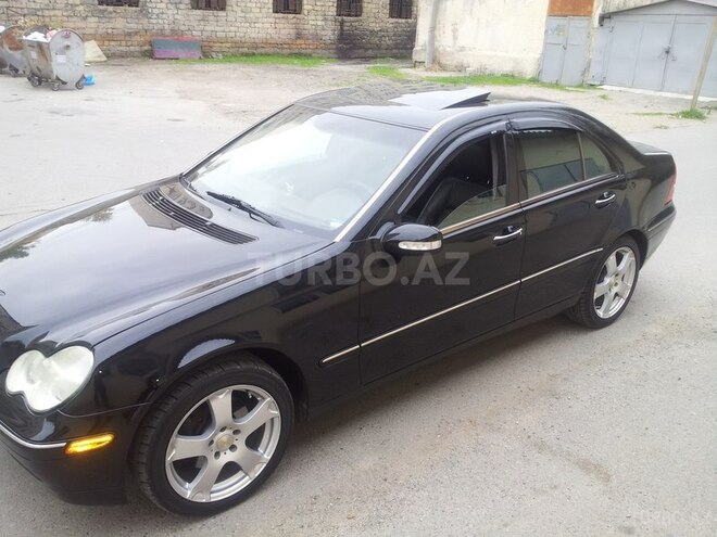 Mercedes C 240 2003, 238,461 km - 2.6 l - Bakı