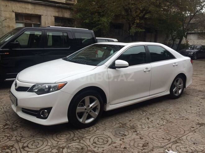 Toyota Camry 2014, 130,000 km - 2.5 l - Bakı