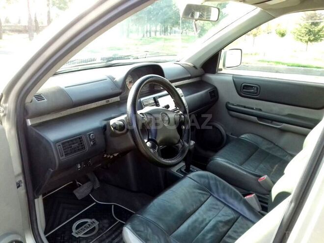 Nissan X-Trail 2001, 170,000 km - 2.0 l - Qax