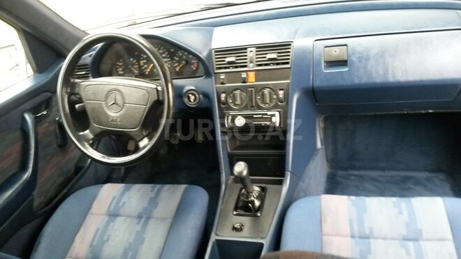 Mercedes C 180 1994, 195,057 km - 1.8 l - Salyan
