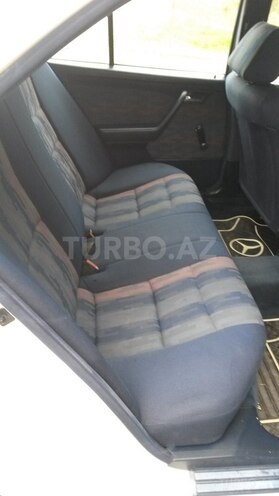 Mercedes C 180 1994, 195,057 km - 1.8 l - Salyan