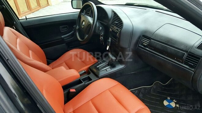 BMW 318 1996, 250,000 km - 1.8 l - Bakı