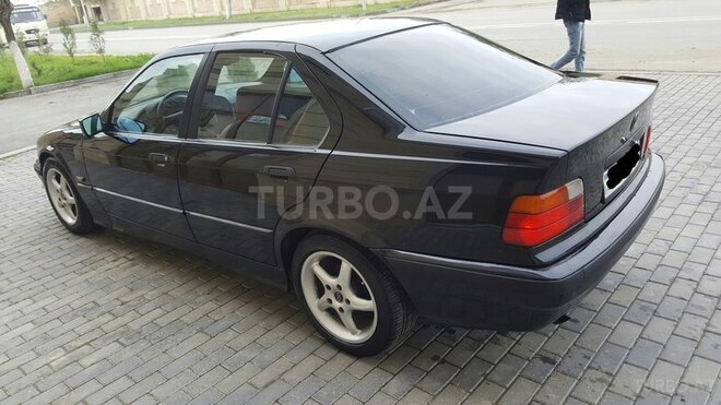 BMW 318 1996, 250,000 km - 1.8 l - Bakı