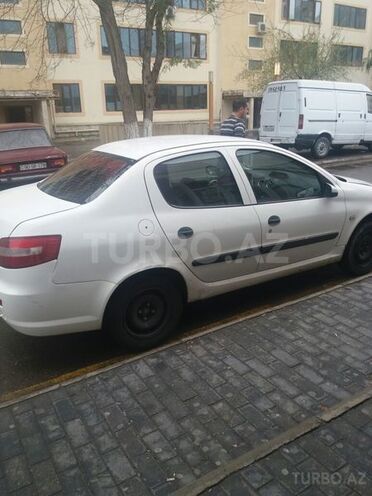 Iran Khodro Runna 2014, 150,000 km - 1.6 л - Bakı