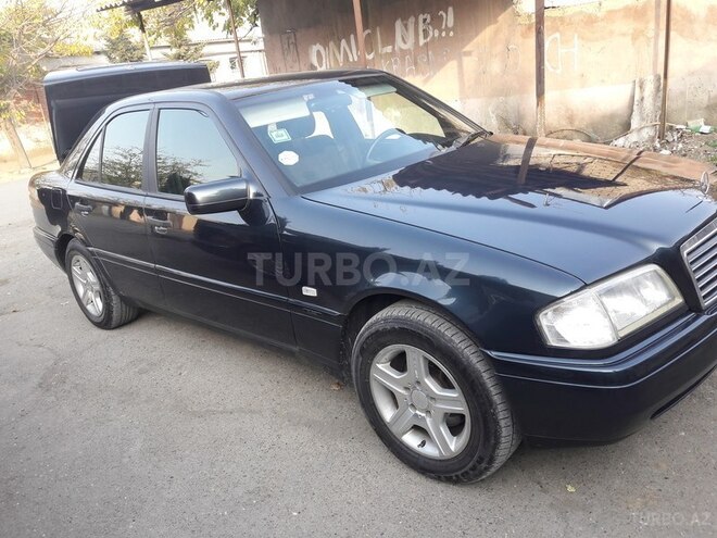 Mercedes C 200 1997, 275,000 km - 2.0 l - Gəncə