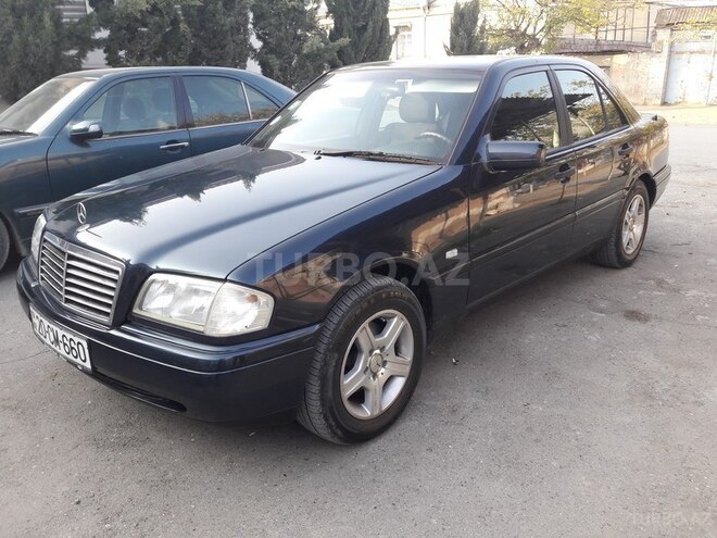 Mercedes C 200 1997, 275,000 km - 2.0 l - Gəncə