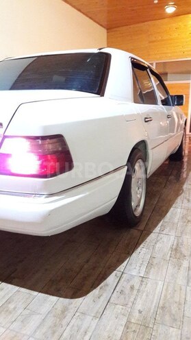 Mercedes E 230 1990, 222,222 km - 2.3 л - Bakı